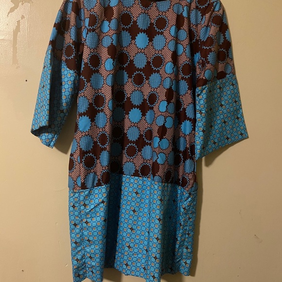 African nice dress - Picture 1 of 5